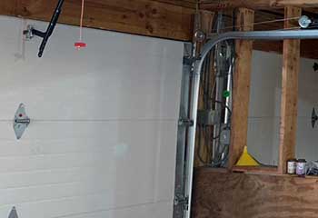 Garage Door Off Track | Mayer | Garage Door Repair Waconia, MN